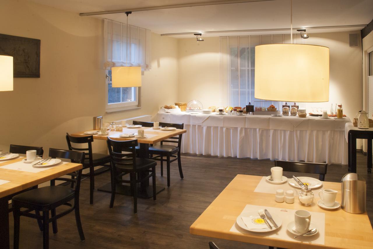 Hotel Burgcafe Dattenfeld Bagian luar foto